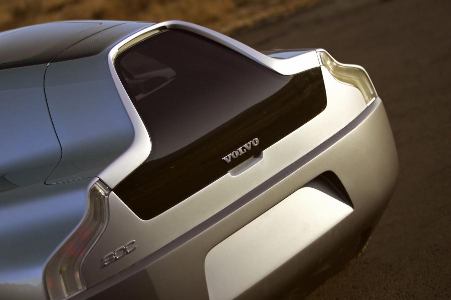  Volvo 3CC Concept 2004 года  (фото 28 из 48)